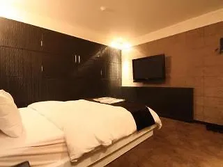 Jongno Aubeson 2* ソウル特別市
